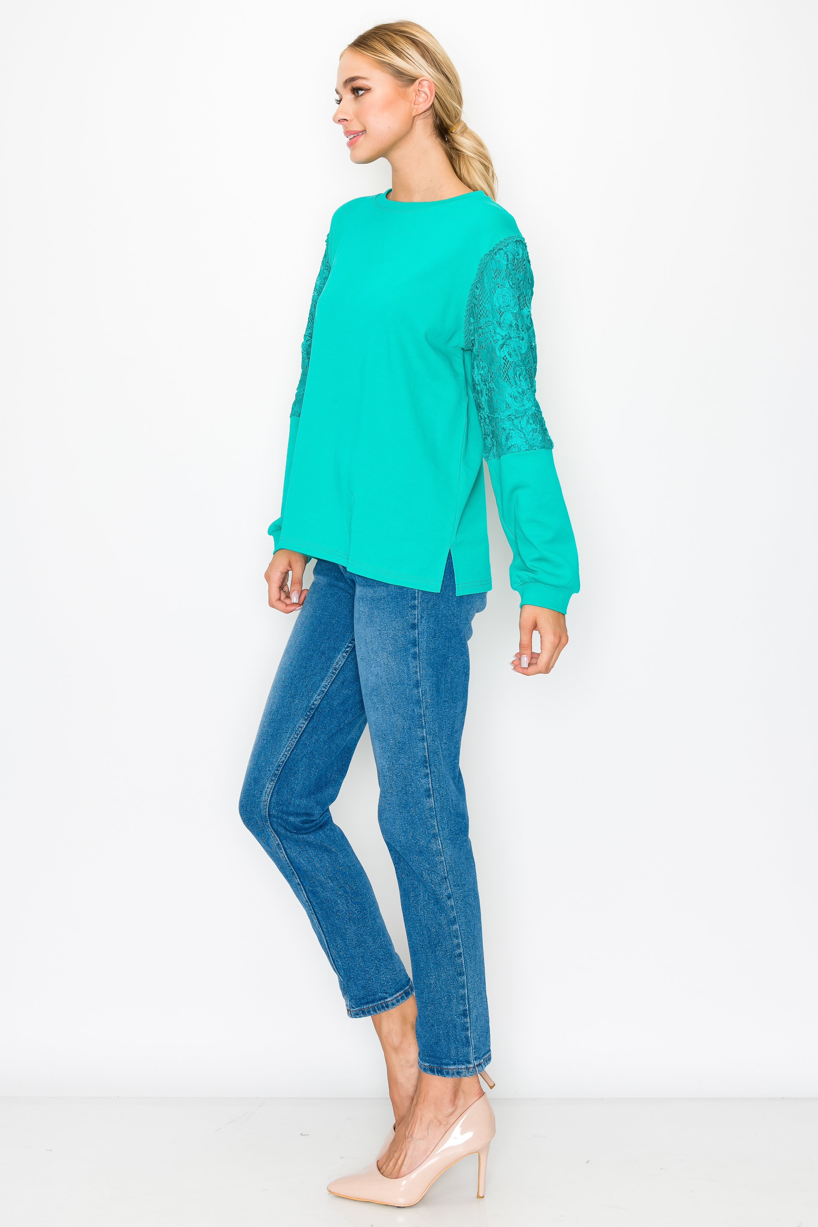 Rylee Stretch Pointe Knit Top with Lace