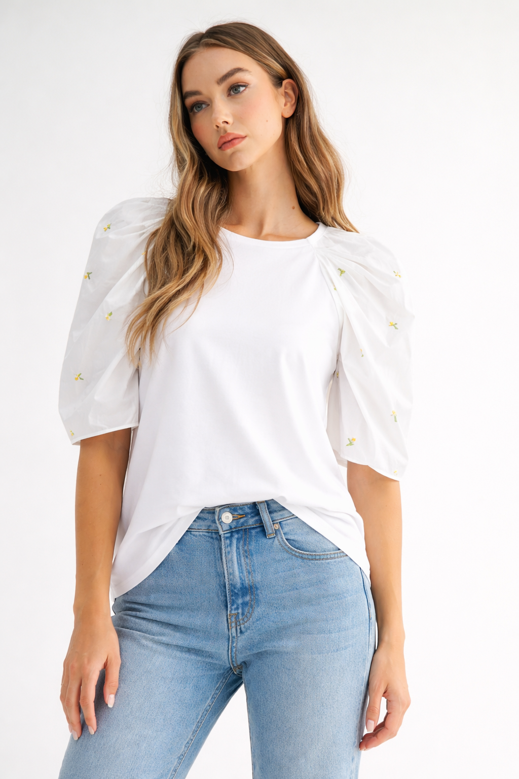 Runa Pointe Knit Top with Embroidered Summer Flowers