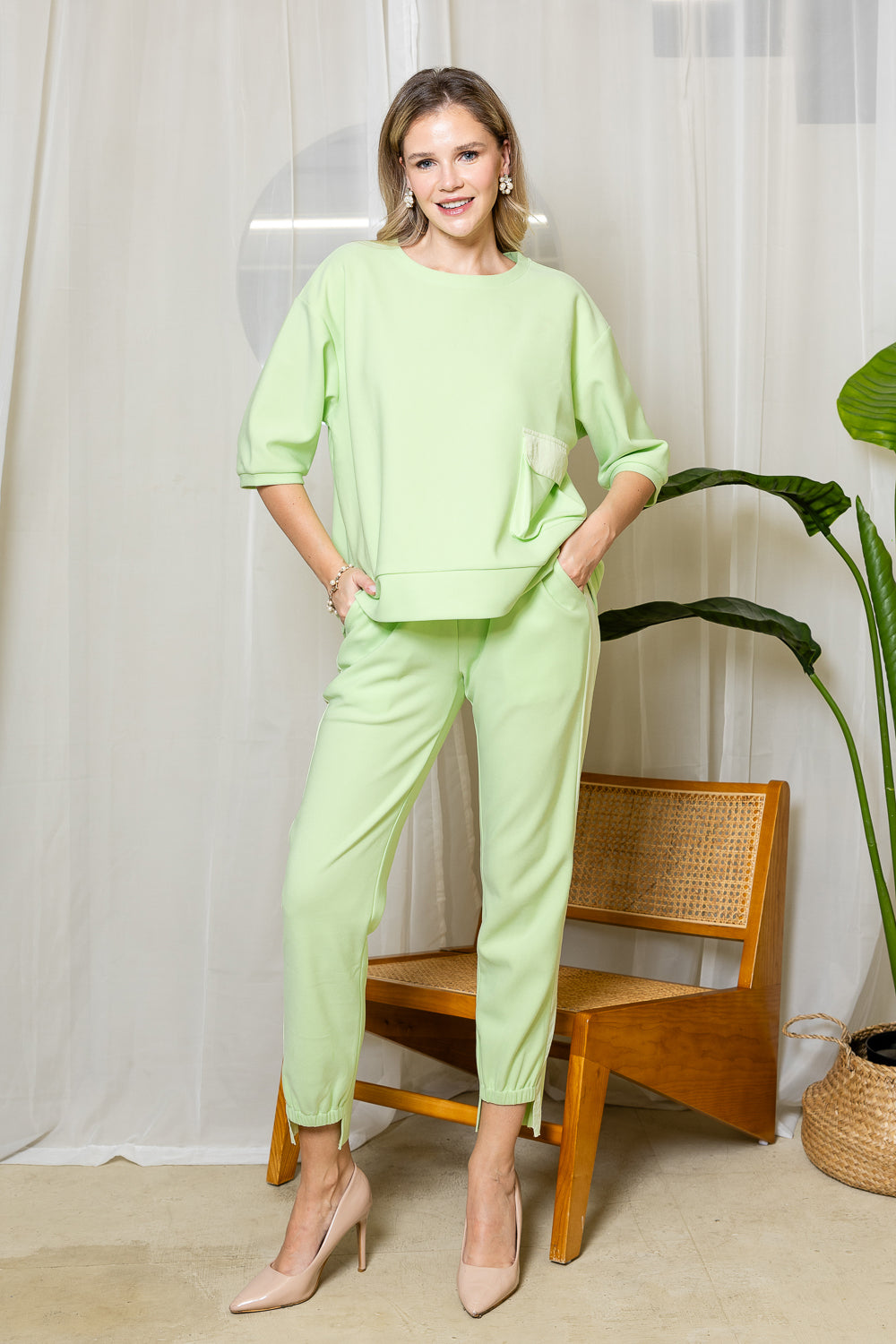 Katie Crepe Knit Pant