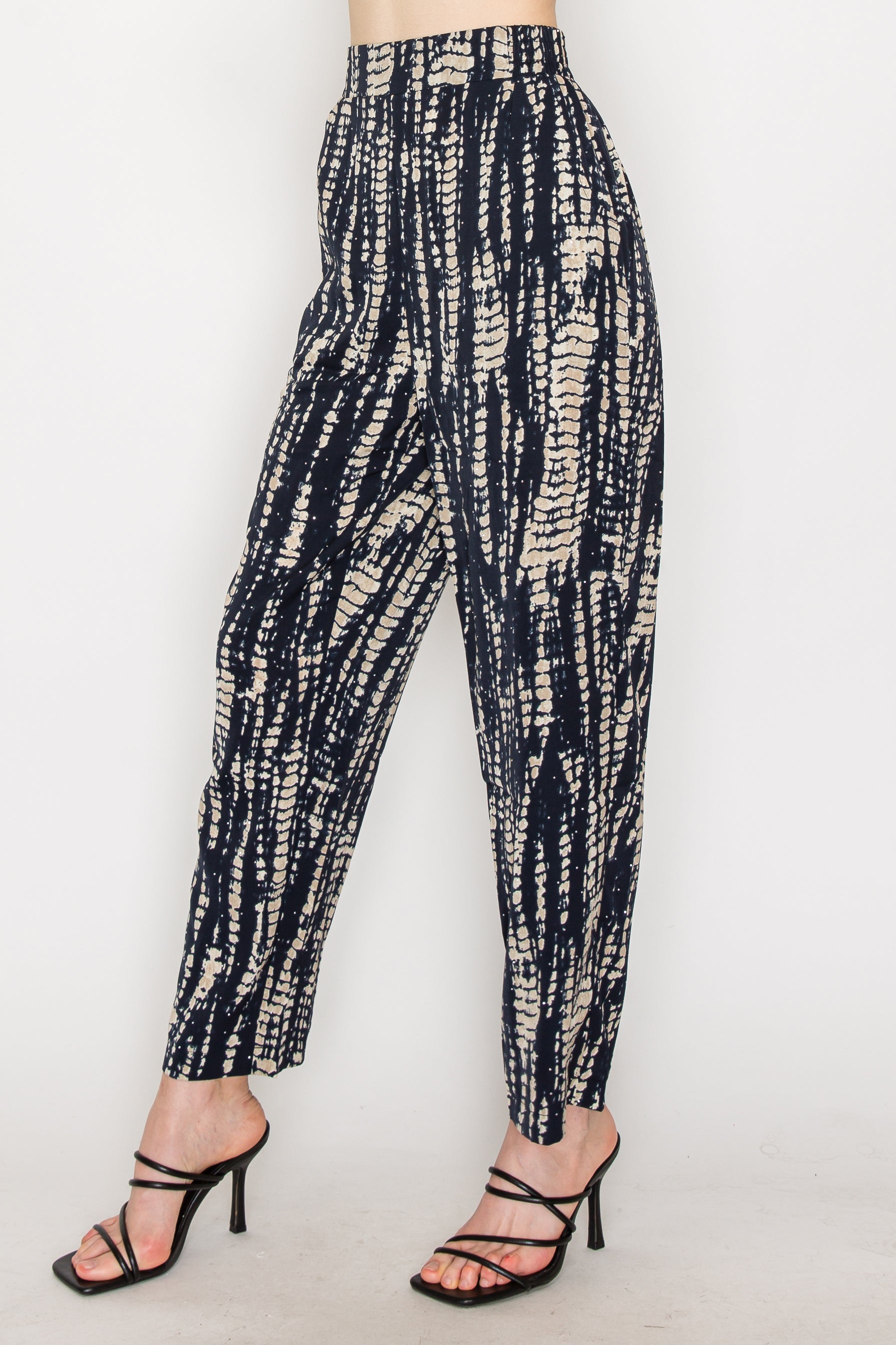 Jemma Pant with Sparkling Studs