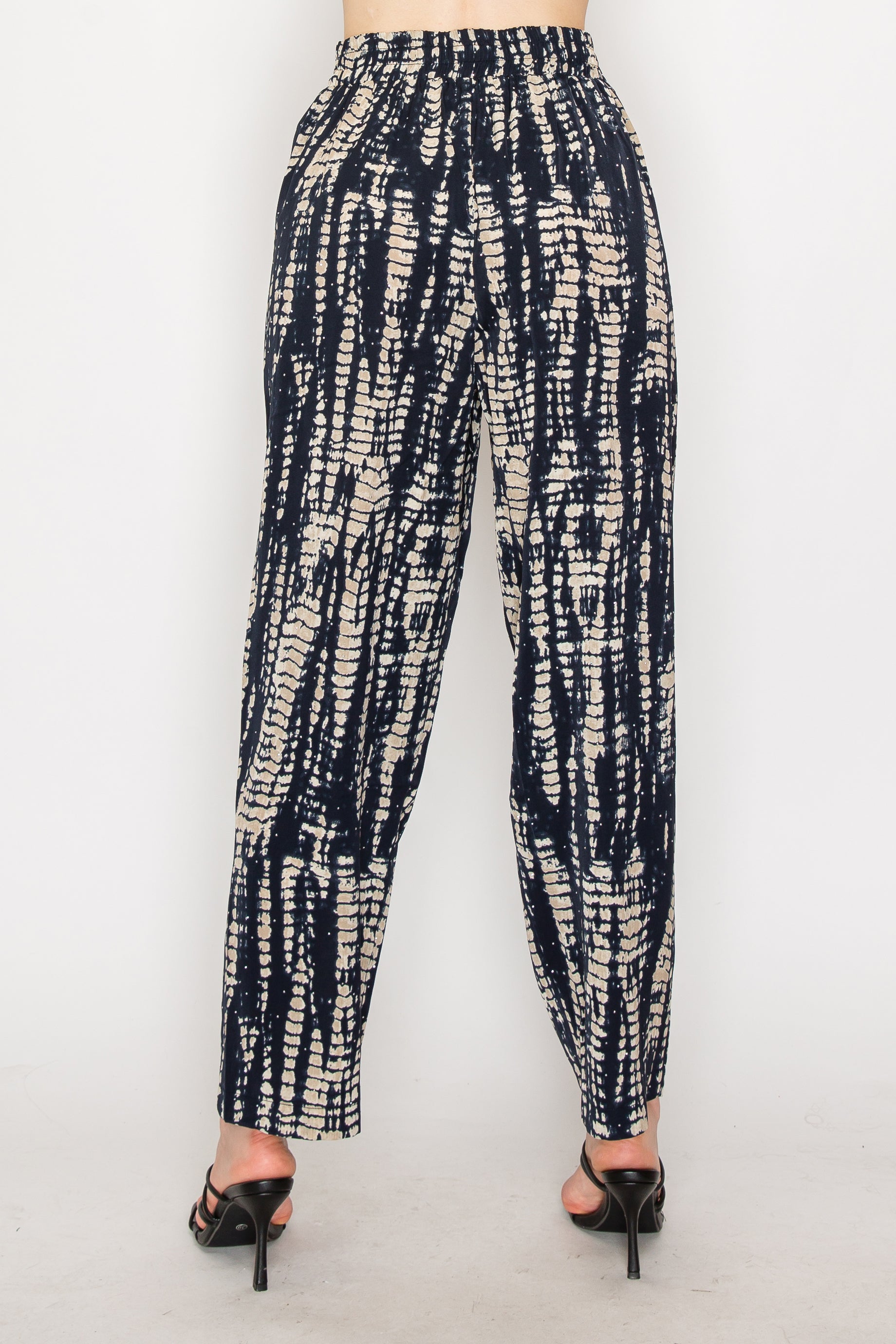 Jemma Pant with Sparkling Studs