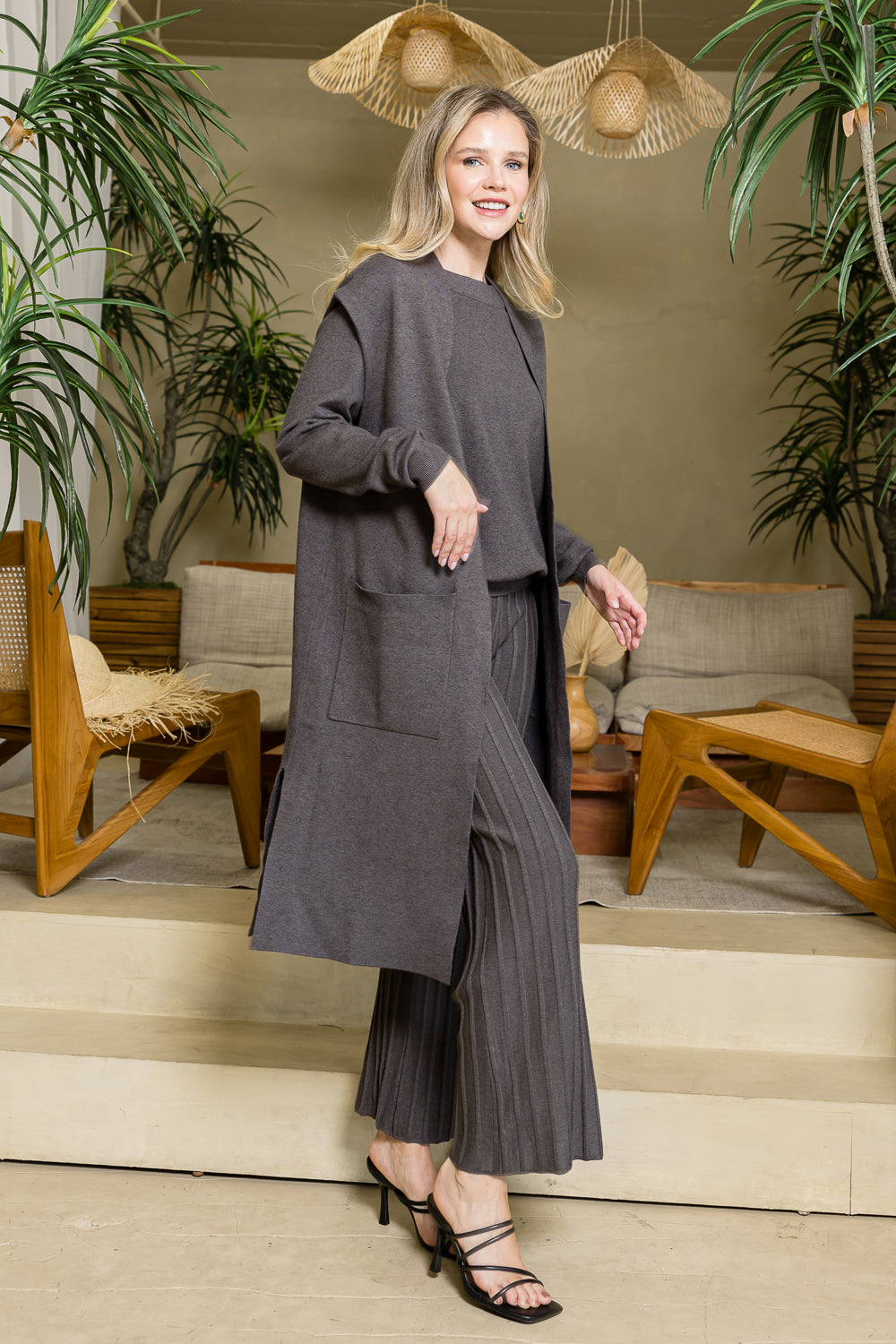 Sarie Stretch Knitted Sweater Vest