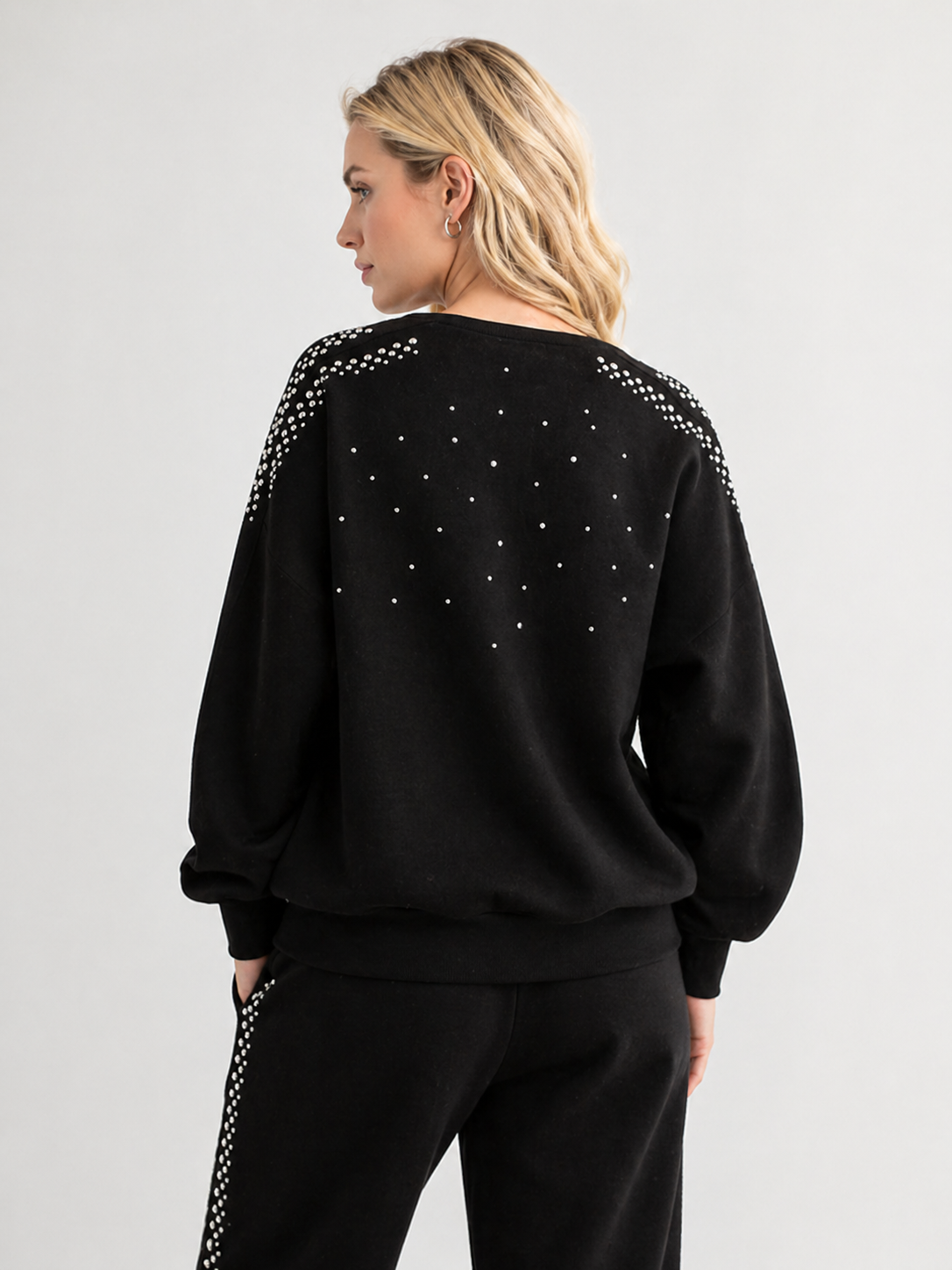 Fredericka Stretch French Scuba with Studs