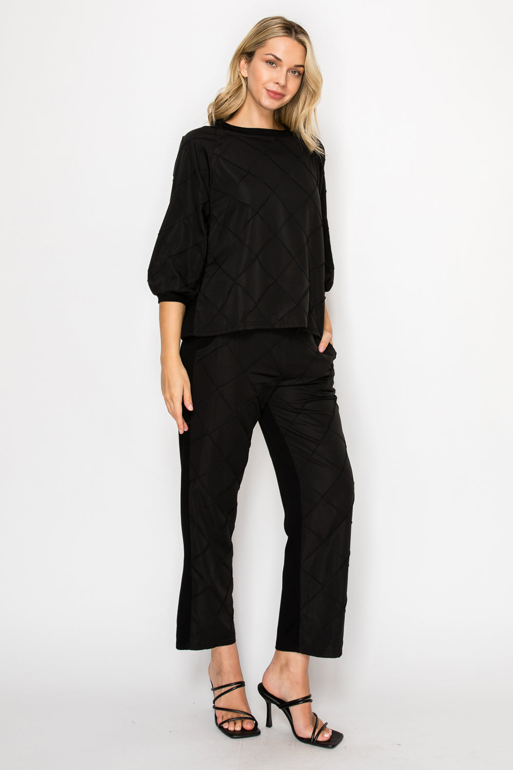 Jamila Stetch Knit Pointe with Textured Woven Pants