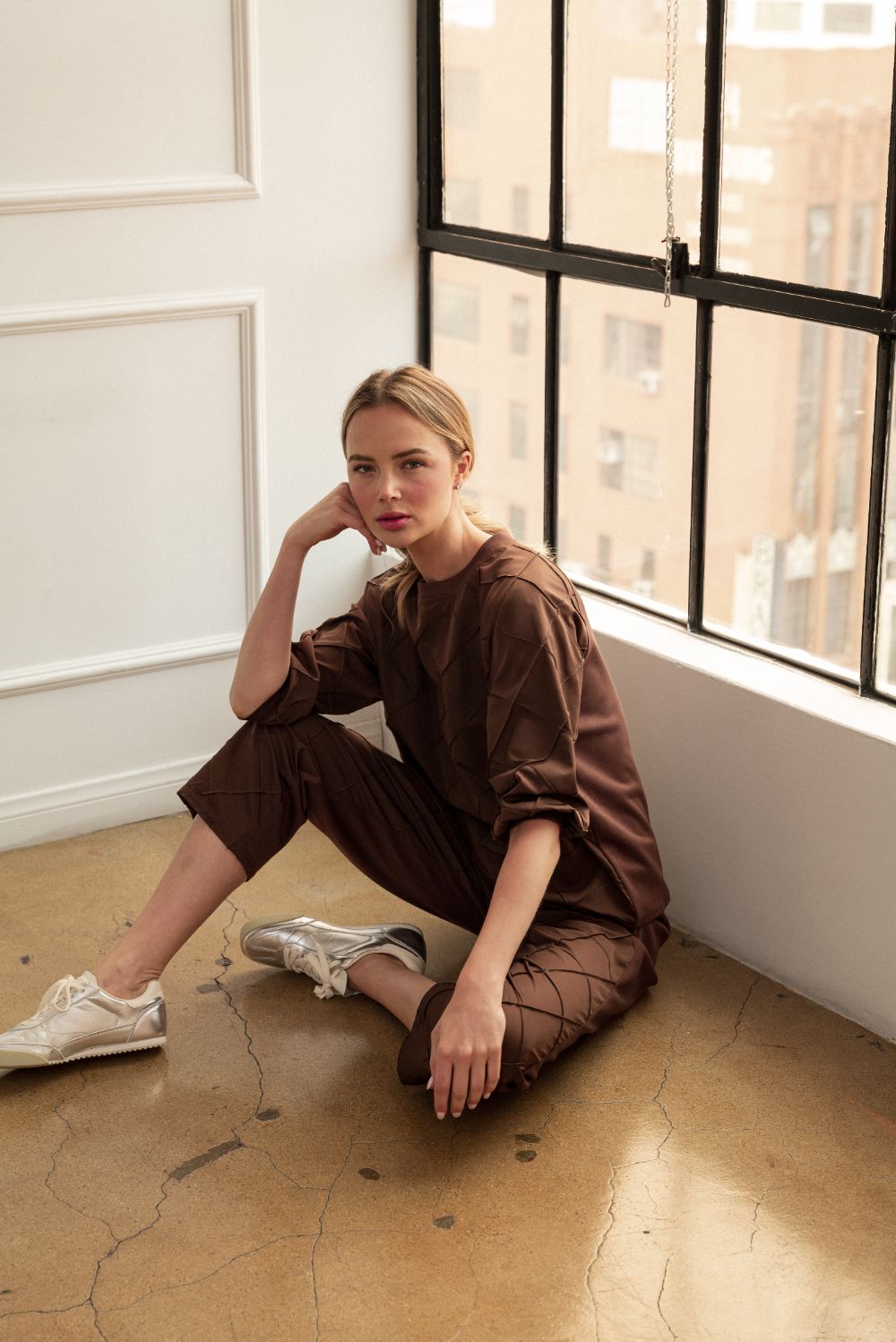 Jamila Stetch Knit Pointe with Textured Woven Pants