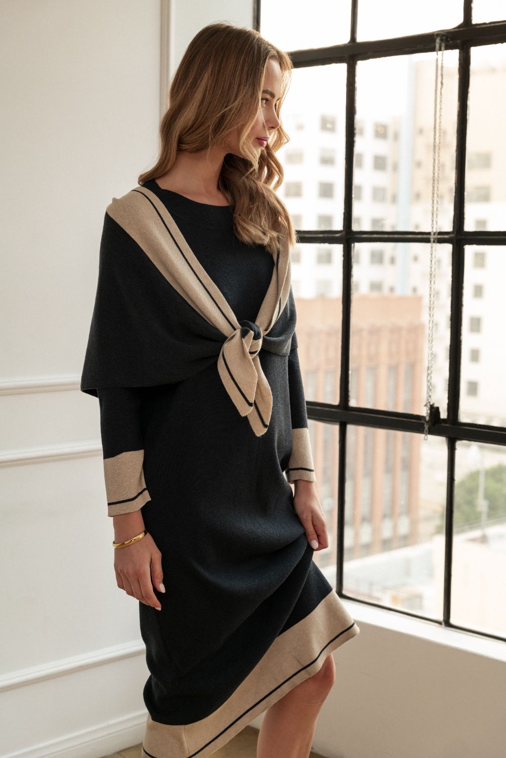 Safira Knitted Sweater Shawl