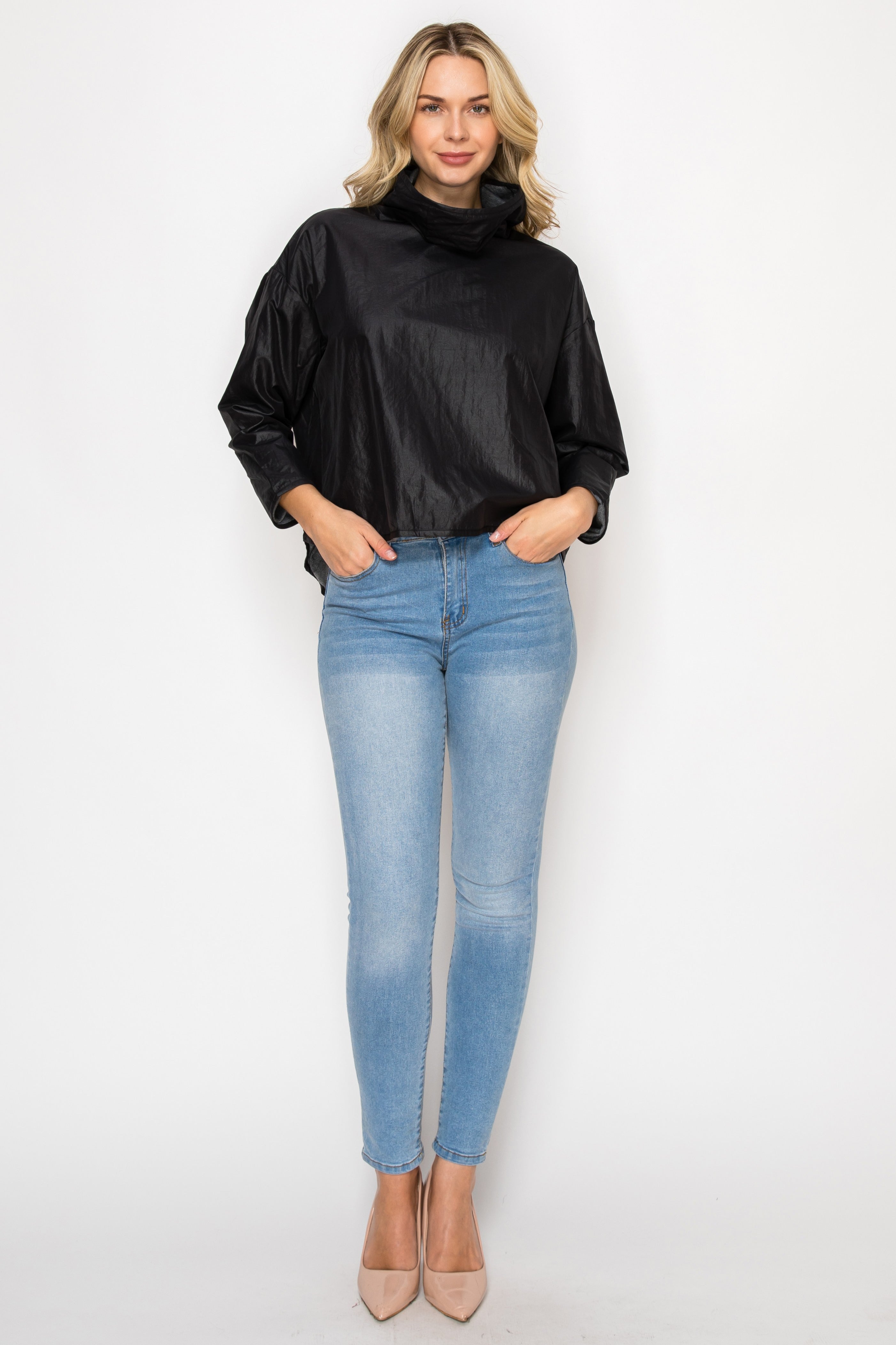 Joda Woven Loose Turtle Neck Top