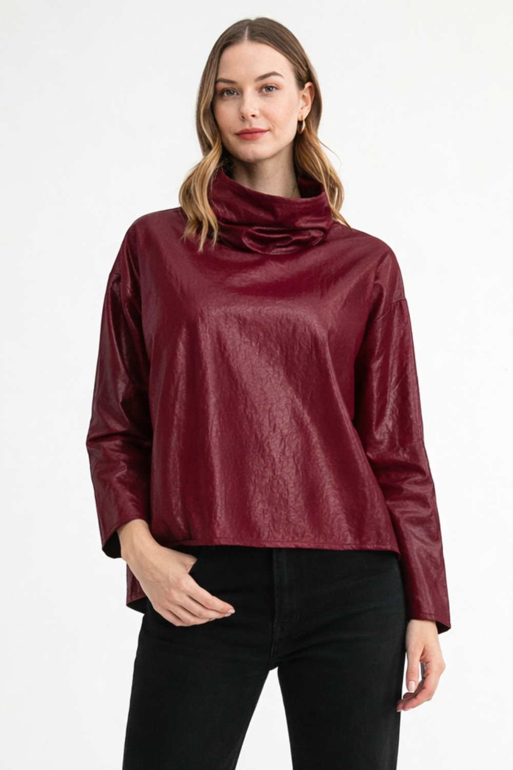 Joda Woven Loose Turtle Neck Top