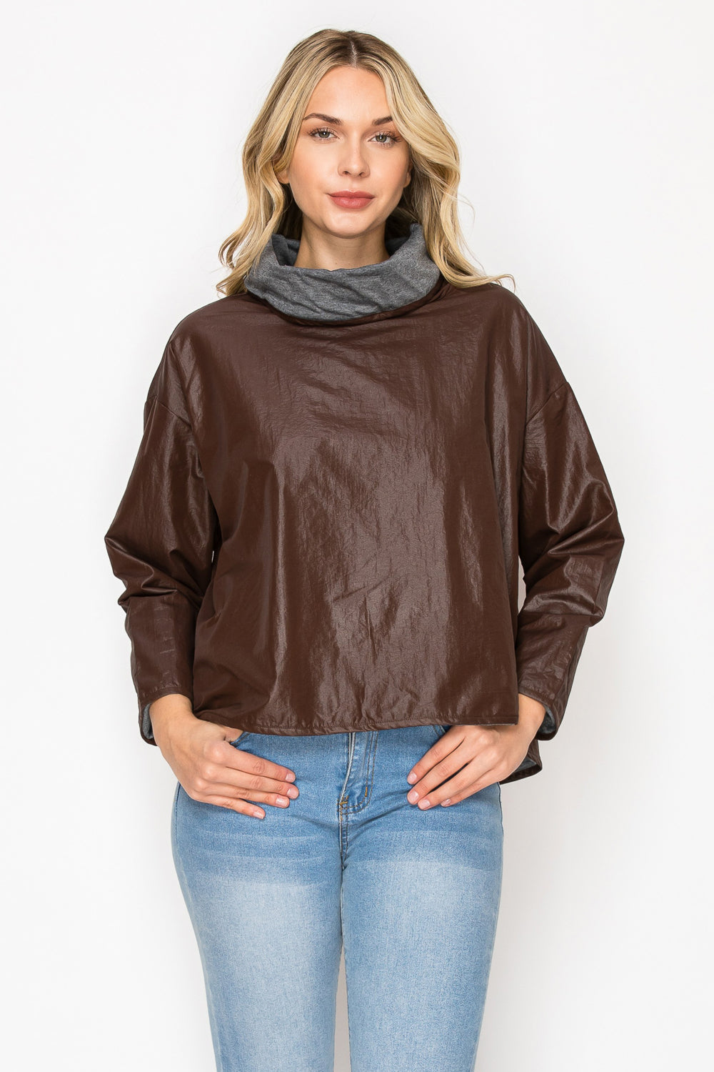 Joda Woven Loose Turtle Neck Top