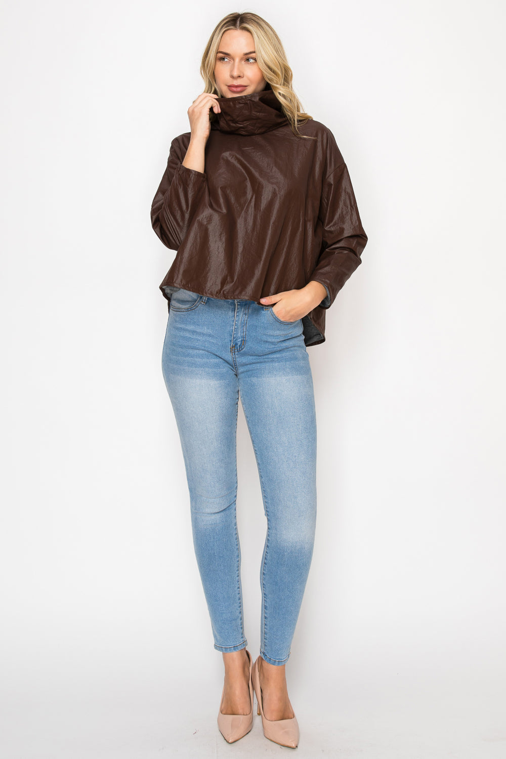 Joda Woven Loose Turtle Neck Top