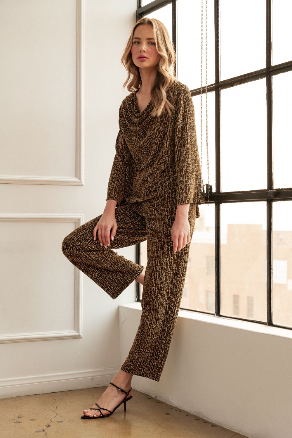 Karla Two Tone Knit Pant