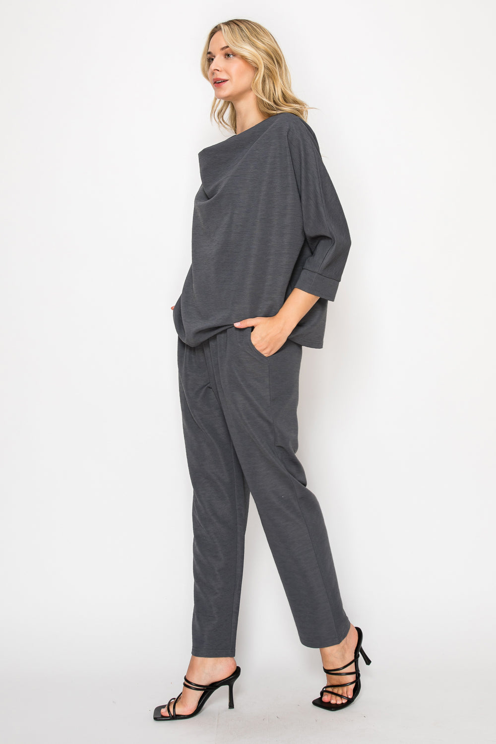 Karlee Textured Knit Pant