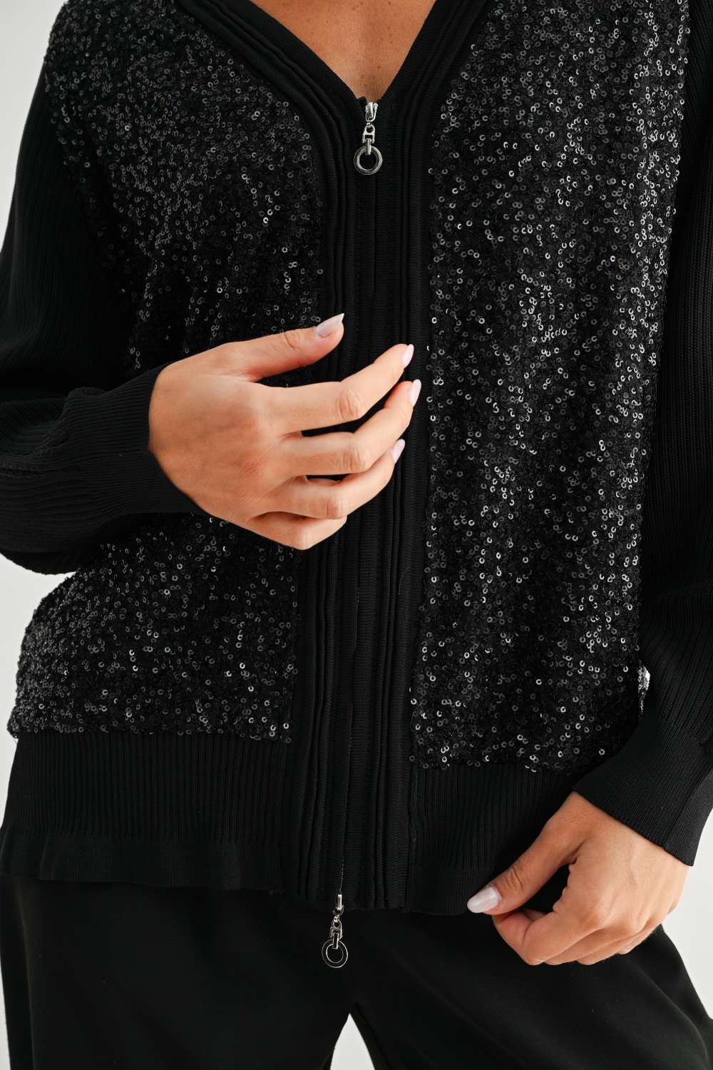 Justine Knitted Cardigan with Sequin
