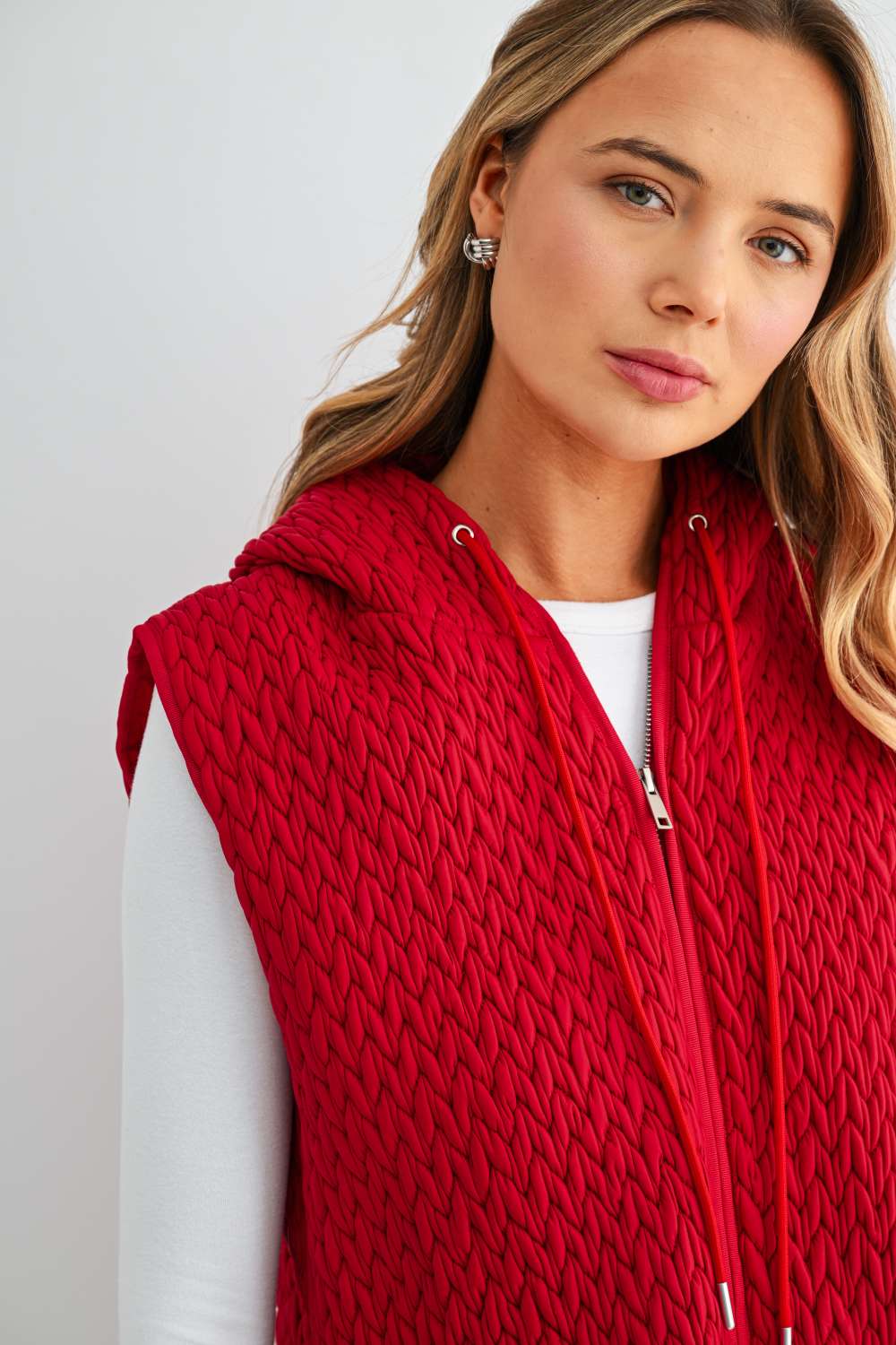 Jaylen Textured Hooded Zip Up Vest