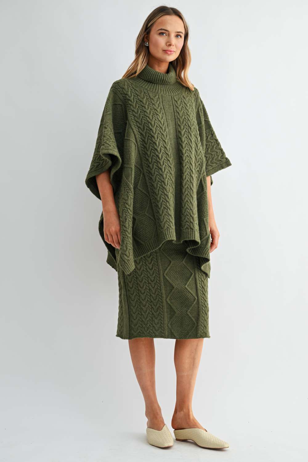 Samuel Cable Knit Sweater Poncho
