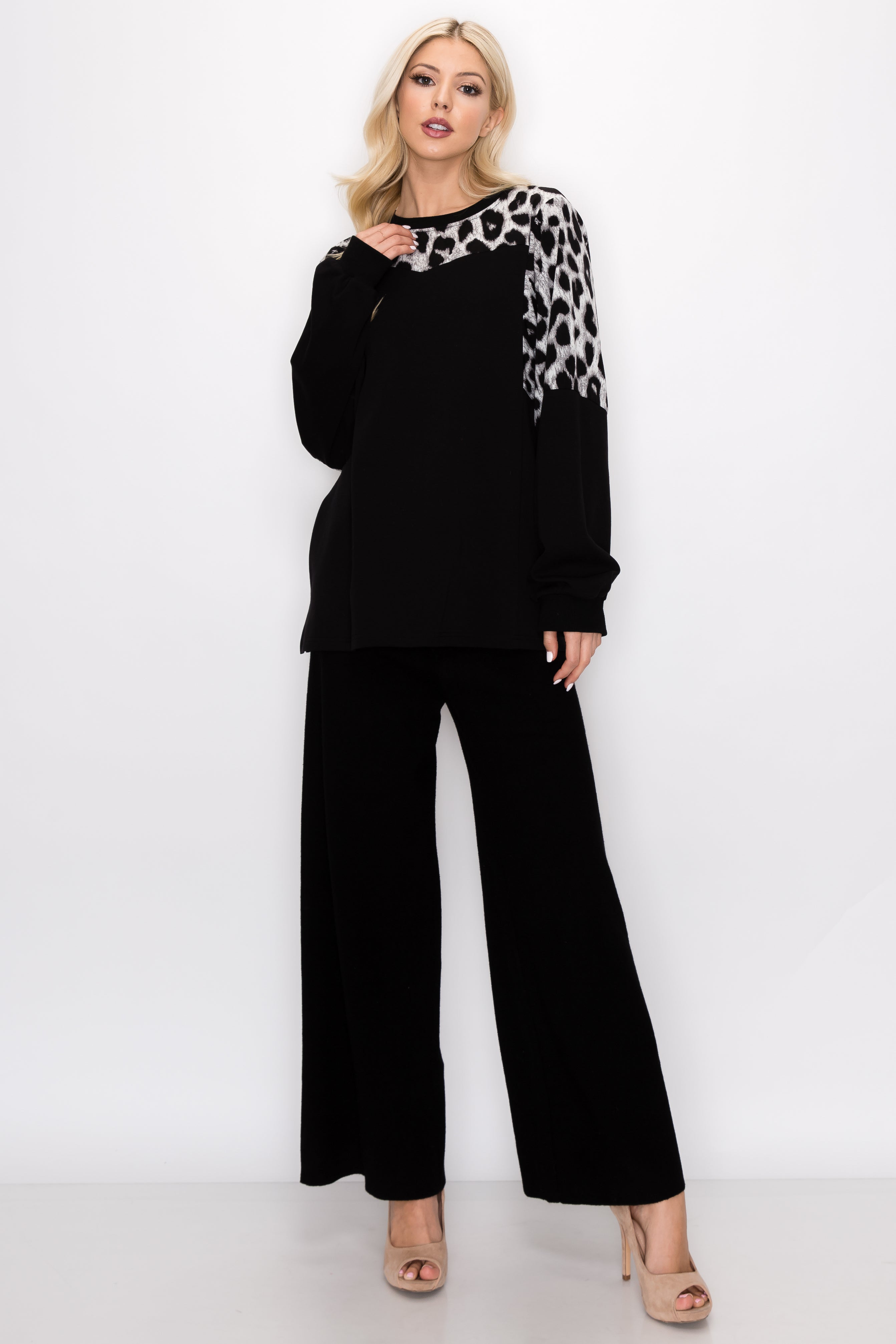 Reese Stretch Pointe Knit Top