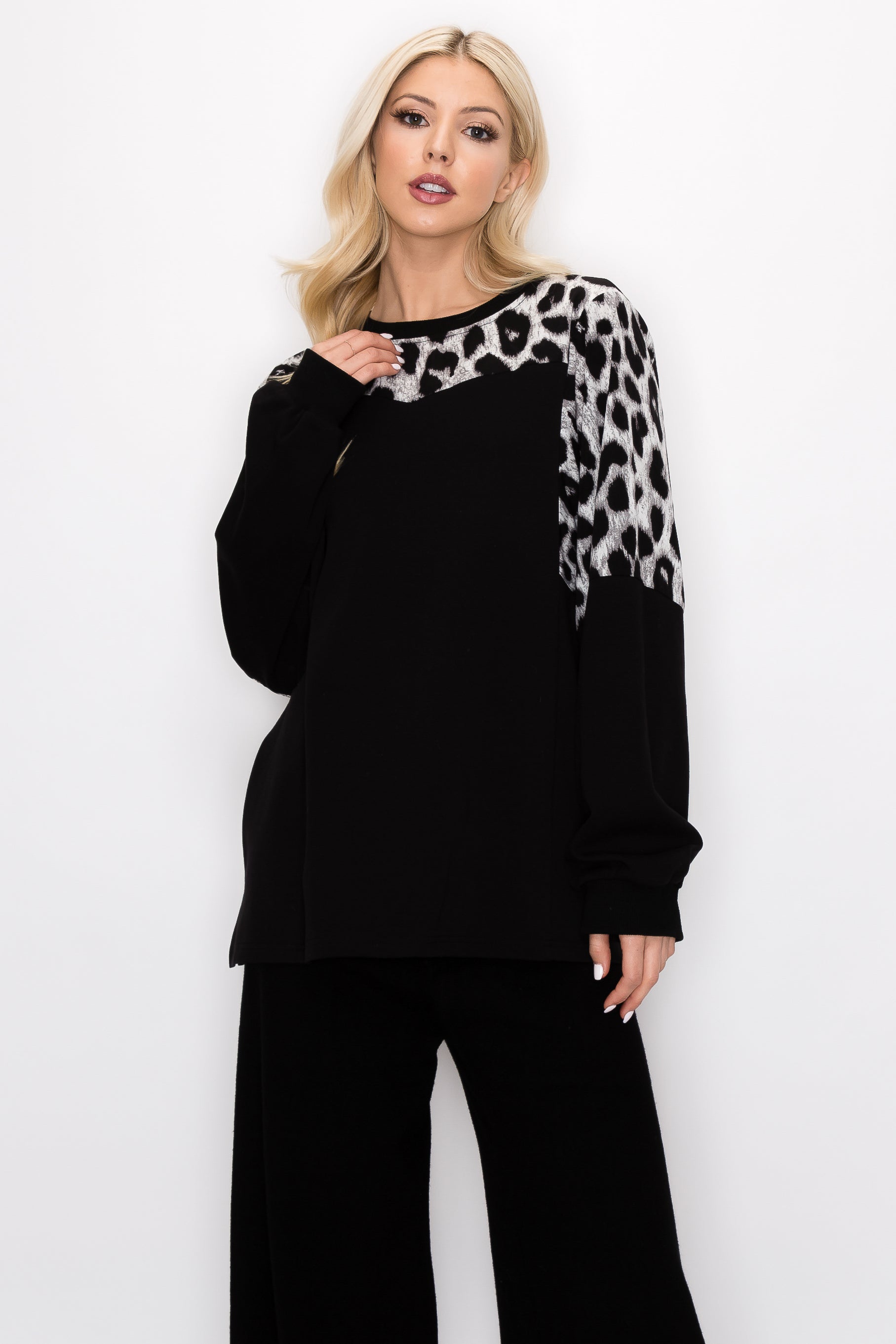 Reese Stretch Pointe Knit Top