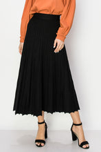 Load image into Gallery viewer, Sanaa Knitted Ribbed Skirt