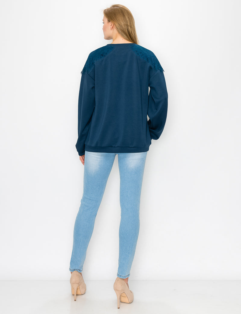 Cyndy Stretch Pointe Knit with Lace