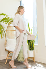 Load image into Gallery viewer, Katie Crepe Knit Pant