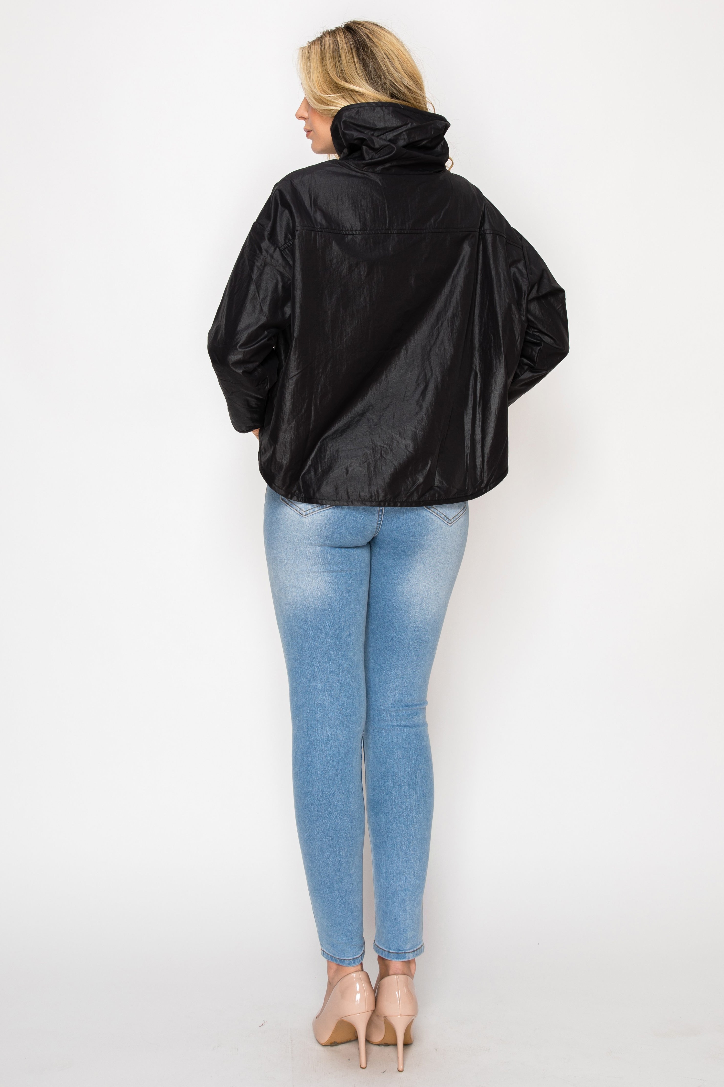 Joda Woven Loose Turtle Neck Top