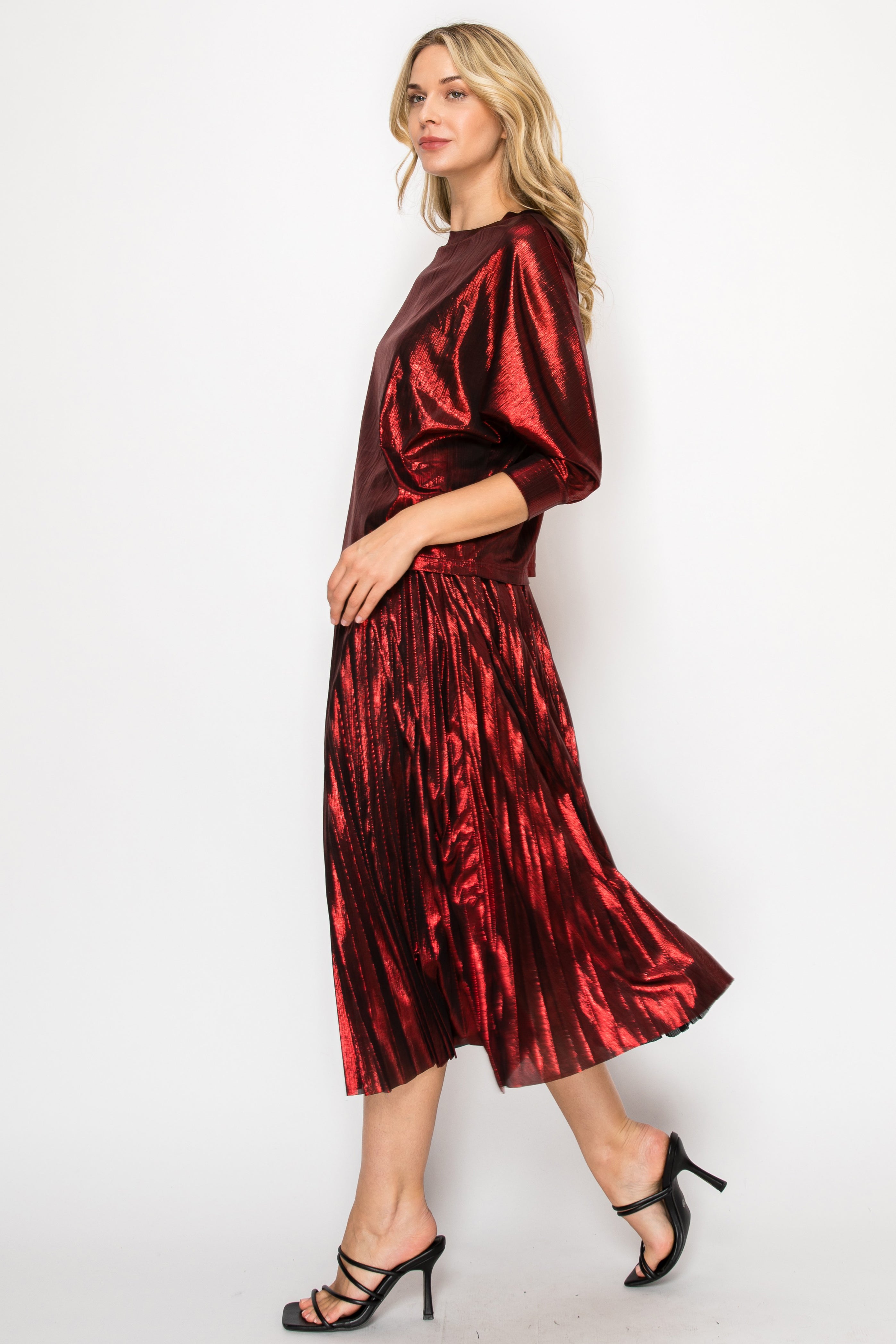 Jinna Stretch Shimmering Pleated Skirt