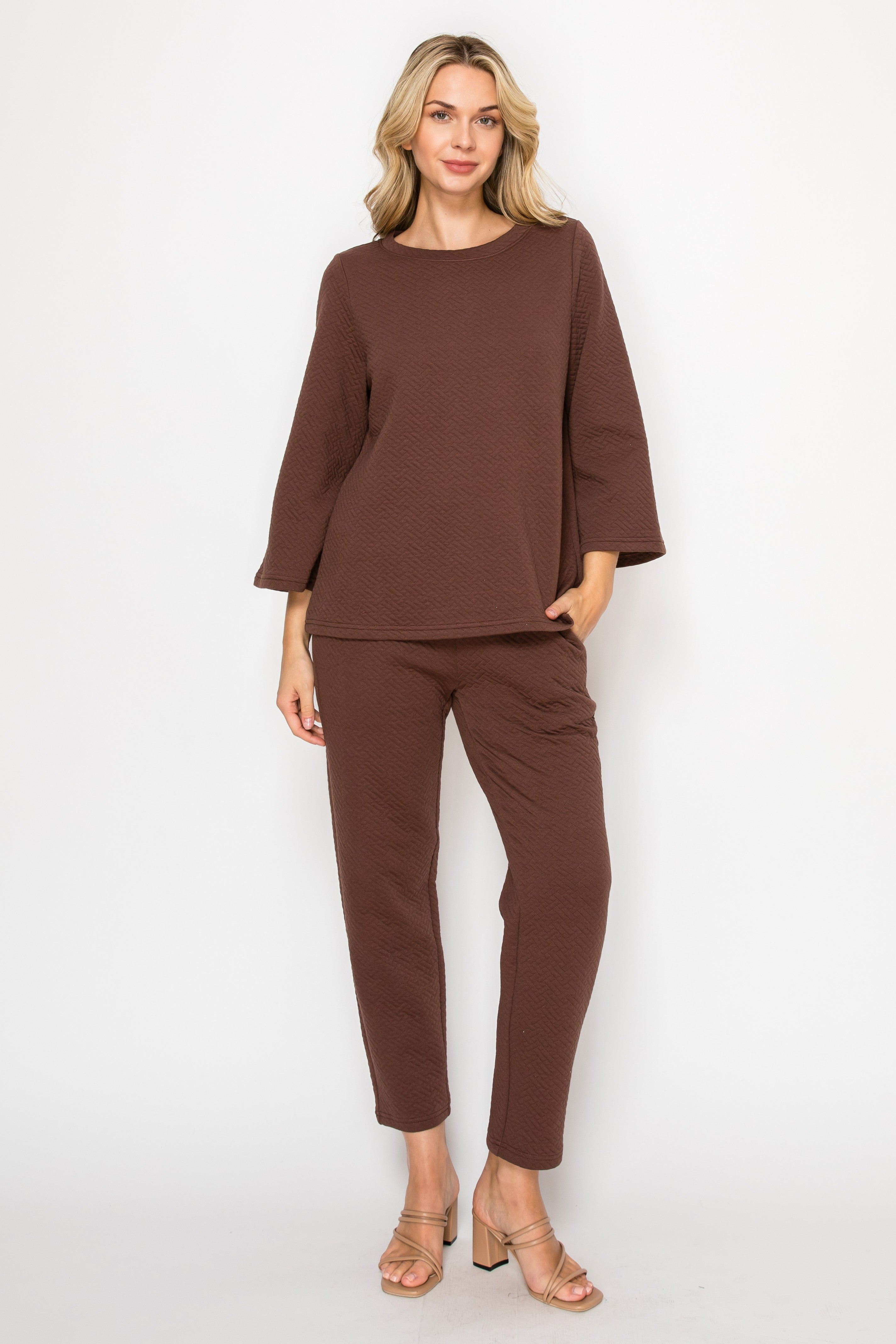 Quinley Textured Quilted Knit Pants