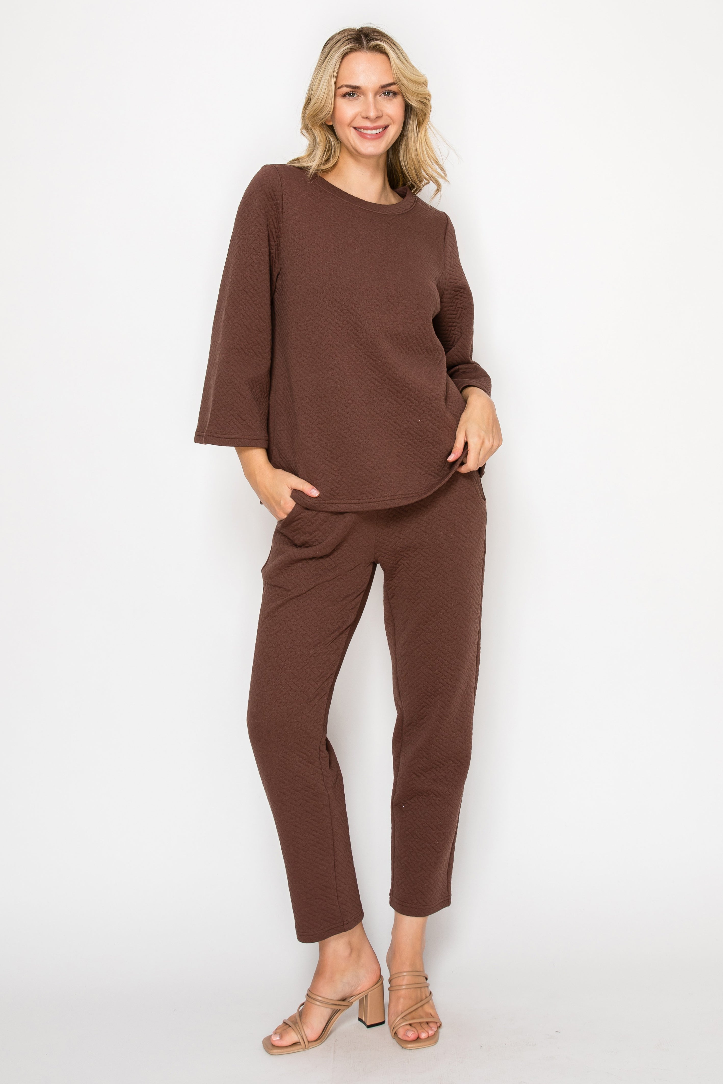 Quinley Textured Quilted Knit Pants