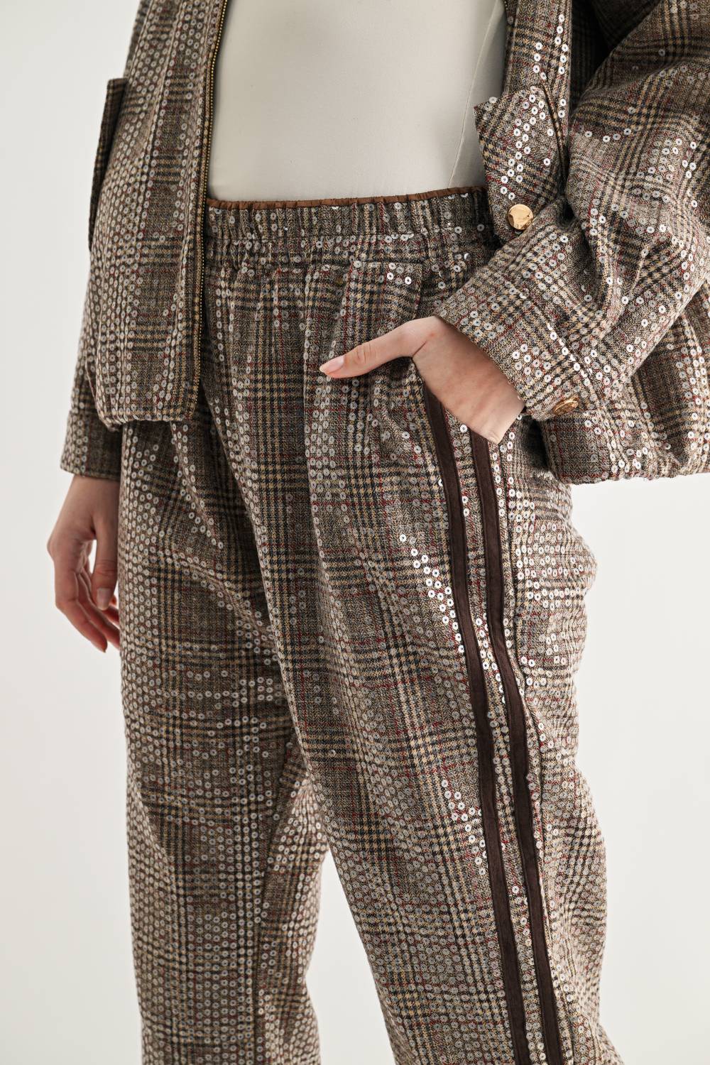 Catelyn Sequin Plaid Pull-On Ankle Pants