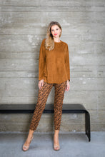 Load image into Gallery viewer, Adi Stretch Suede Top