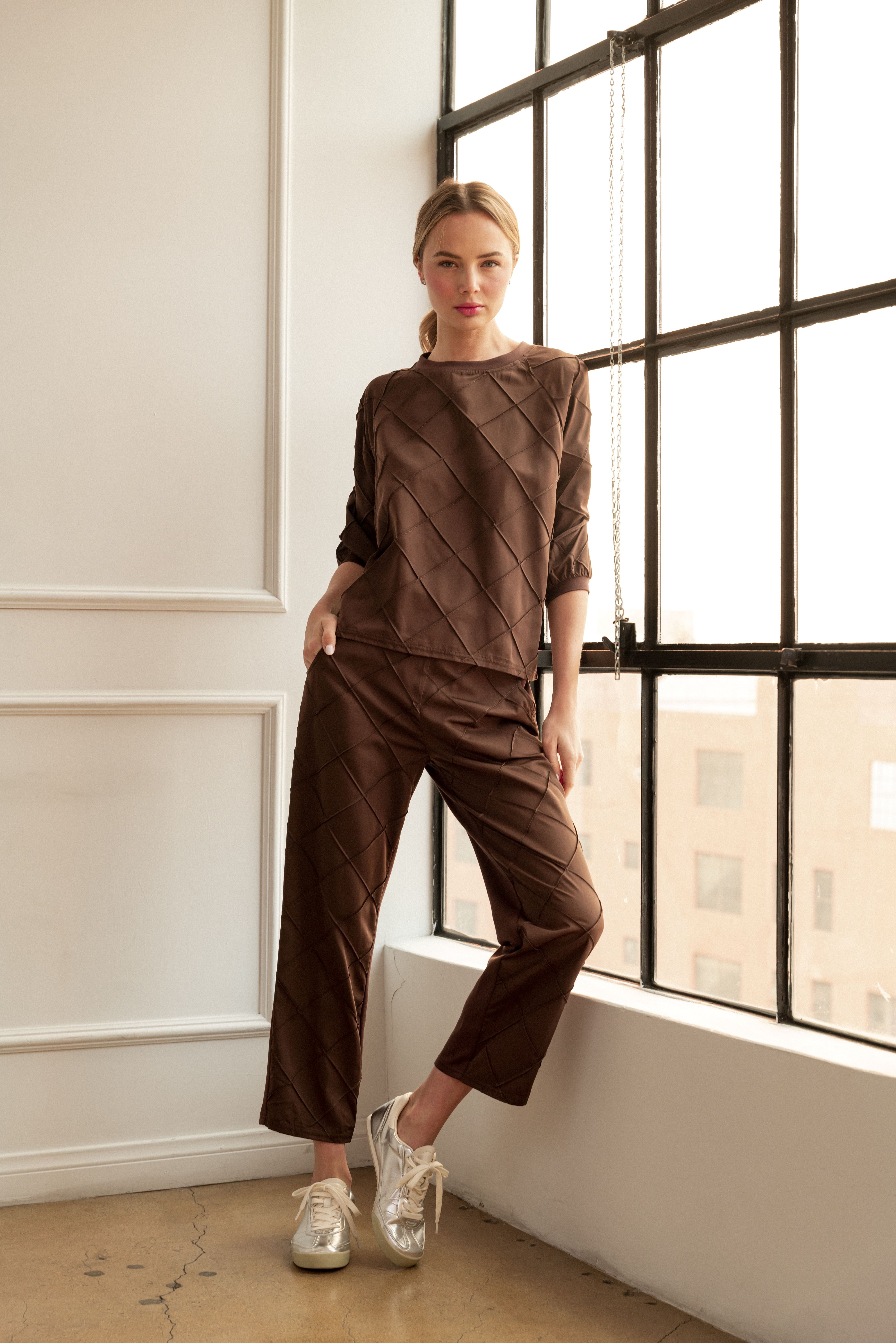 Jacob Stetch Knit Pointe with Textured Woven Top