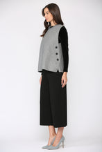 Load image into Gallery viewer, Felecia Woven Brushed Vest