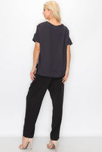 Load image into Gallery viewer, Wanita Woven Top
