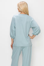 Load image into Gallery viewer, Rori Pointe Knit Top