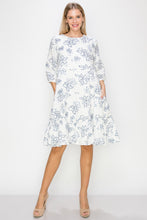 Load image into Gallery viewer, Glada Cotton Gauze Dress