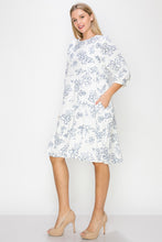 Load image into Gallery viewer, Glada Cotton Gauze Dress