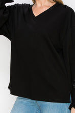 Load image into Gallery viewer, Rainy Pointe Knit Lace Top