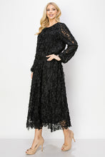 Load image into Gallery viewer, Keera Flower Swirl Lace Skirt