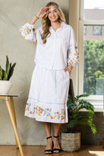 Load image into Gallery viewer, Willow Cotton Poplin Shirt with Embroidery &amp; Sparkles