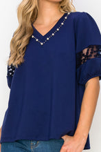 Load image into Gallery viewer, Katrina Pointe Knit Top with Pearls