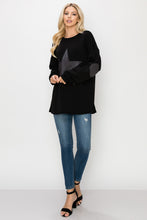 Load image into Gallery viewer, Finola Pointe Knit Star Top