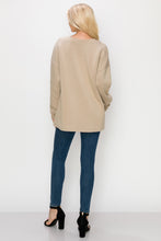 Load image into Gallery viewer, Finola Pointe Knit Star Top