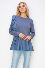 Load image into Gallery viewer, Reya Pointe Knit Ruffled Top