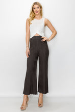 Load image into Gallery viewer, Selie Knitted Ribbed Pant