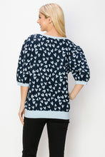 Load image into Gallery viewer, Syeda Knitted Sweater with Hearts