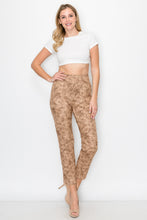 Load image into Gallery viewer, Anna Suede Multi Print Pant