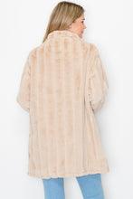 Load image into Gallery viewer, Janelle Faux Fur Jacket