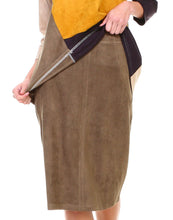 Load image into Gallery viewer, Allisson Suede Skirt