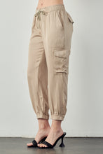 Load image into Gallery viewer, Trinity Tencel Cargo Pant